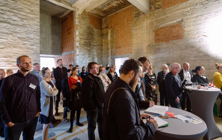 Unterzeichnung der Mietvertraege in Reaktanz von Kraftwerk Mitte der Drewag / Enso am 01.10.2019 in Dresden. Foto: Oliver Killig