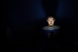 Immer online. Immer erreichbar. Always-on! Haben wir es mit einer neuen Sucht zu tun? Immer online. Immer erreichbar. Always-on! Haben wir es mit einer neuen Sucht zu tun?
