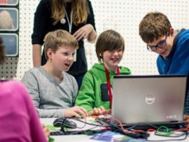 Auftakt CodeWeek Hamburg 2017 Spaß und Spannung bei der Auftaktveranstaltung der CodeWeek 2017 in Hamburg.