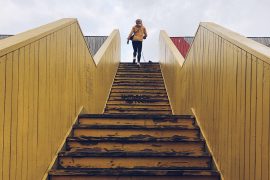 Start_SLMProjekt_Treppe_c_daniel-thiele-EWv_1Y9x6RE-unsplash