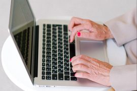 Wordpress_Senior_c_pexels-anna-shvets-5257550 Wordpress_Senior_c_pexels-anna-shvets-5257550